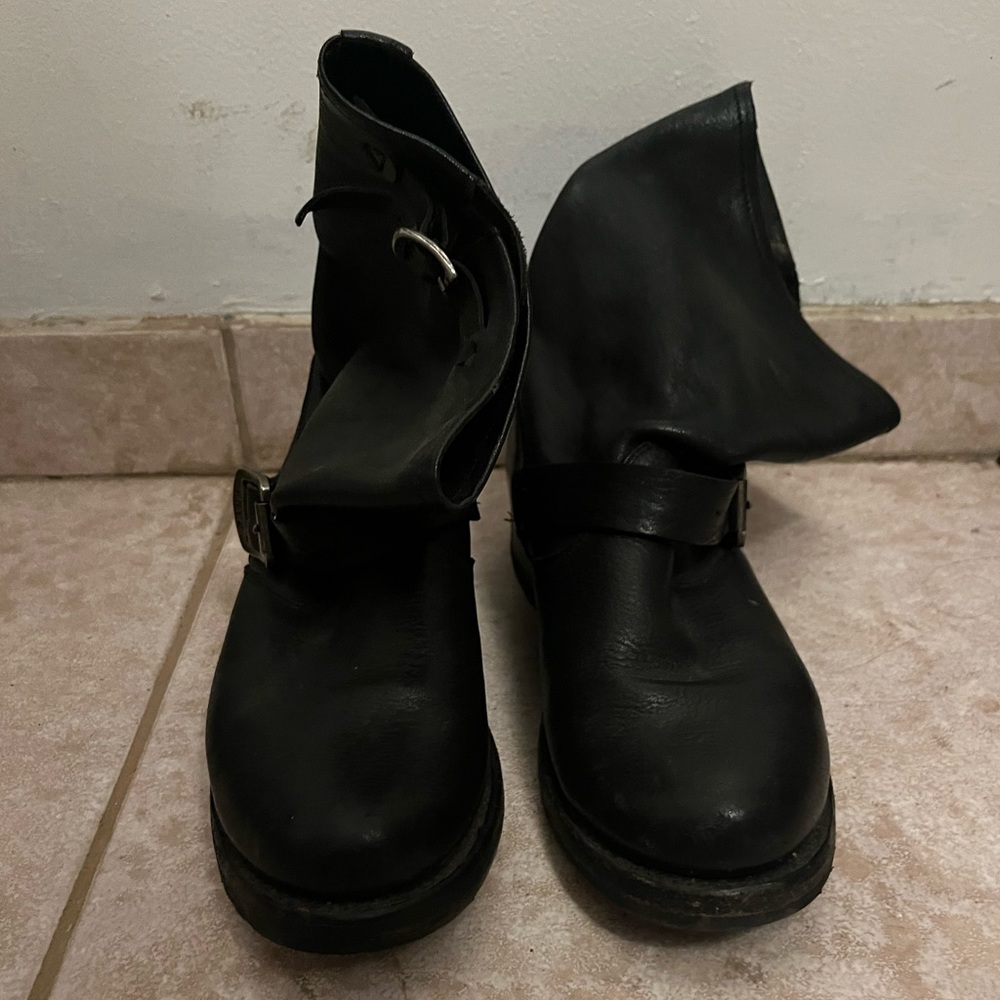 Frye boots size 8